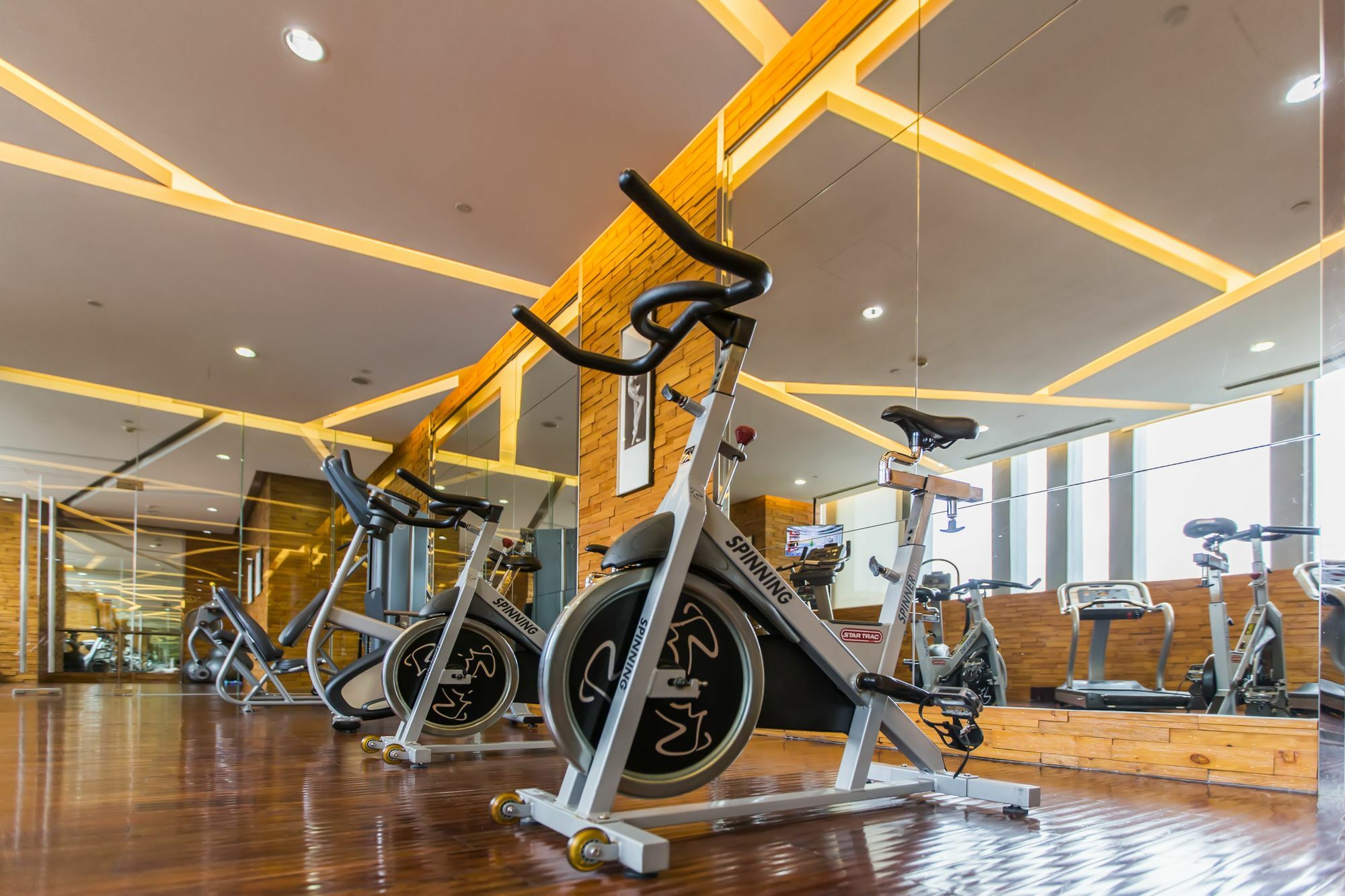 Sofitel Ningbo Hotel Екстериор снимка